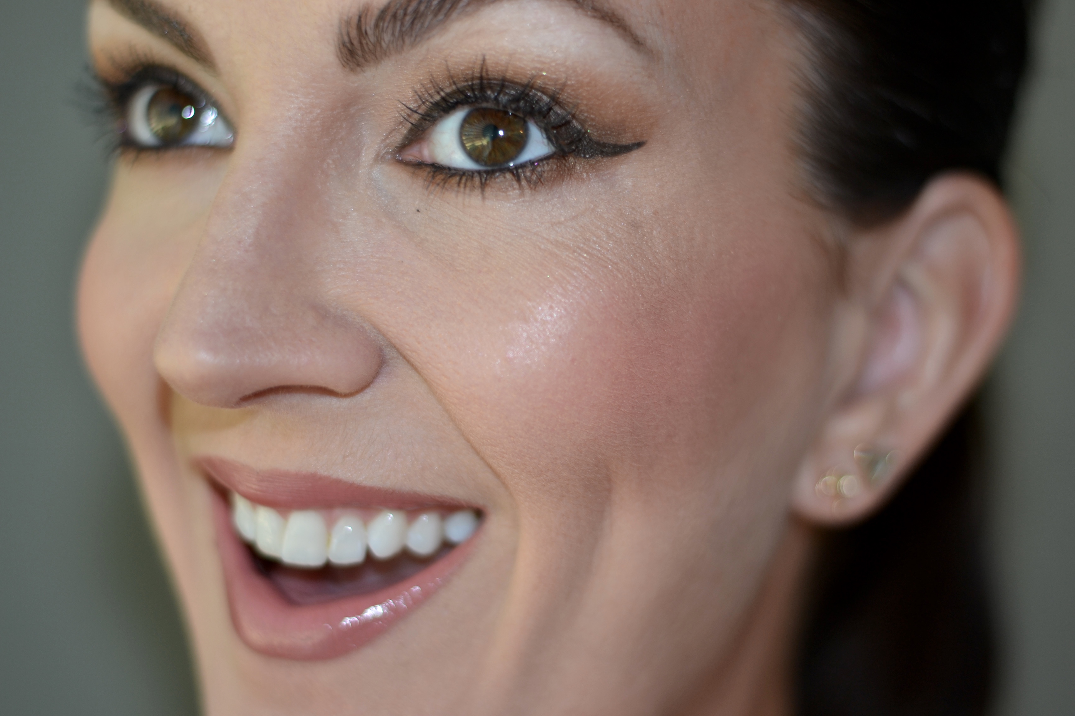 Nude Lip Gloss Tutorial: Inspired By Snooki