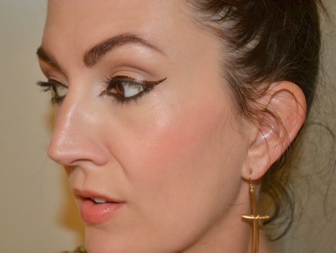 cat-eye-winged-eye-beauty-blogger-jennysue-makeup