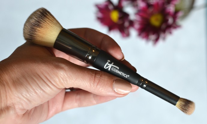 best duo foundation and concealer brush