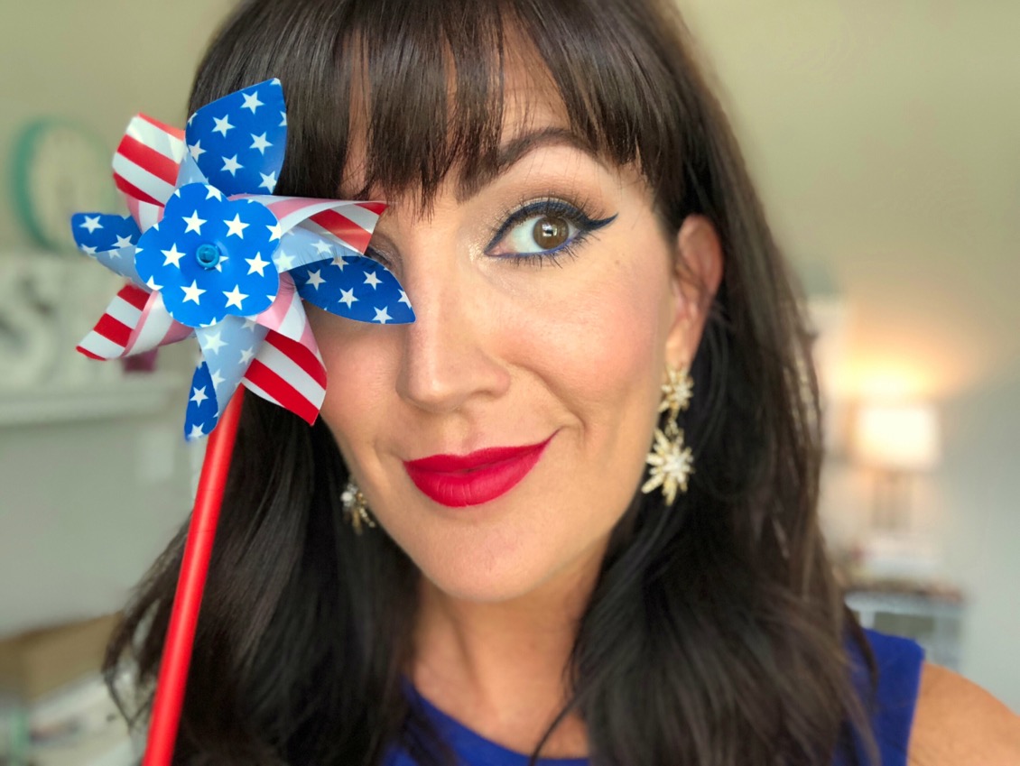 fourth of july makeup looks over 40 beauty blogger Jennifer Duvall