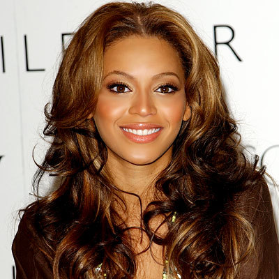 How To Get Beyonce’s Glowing Skin From Your Foundation