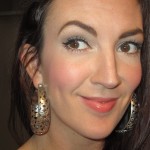 How To Highlight Your Facial Features
