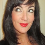 Red Lipstick : A Shortcut To Confidence