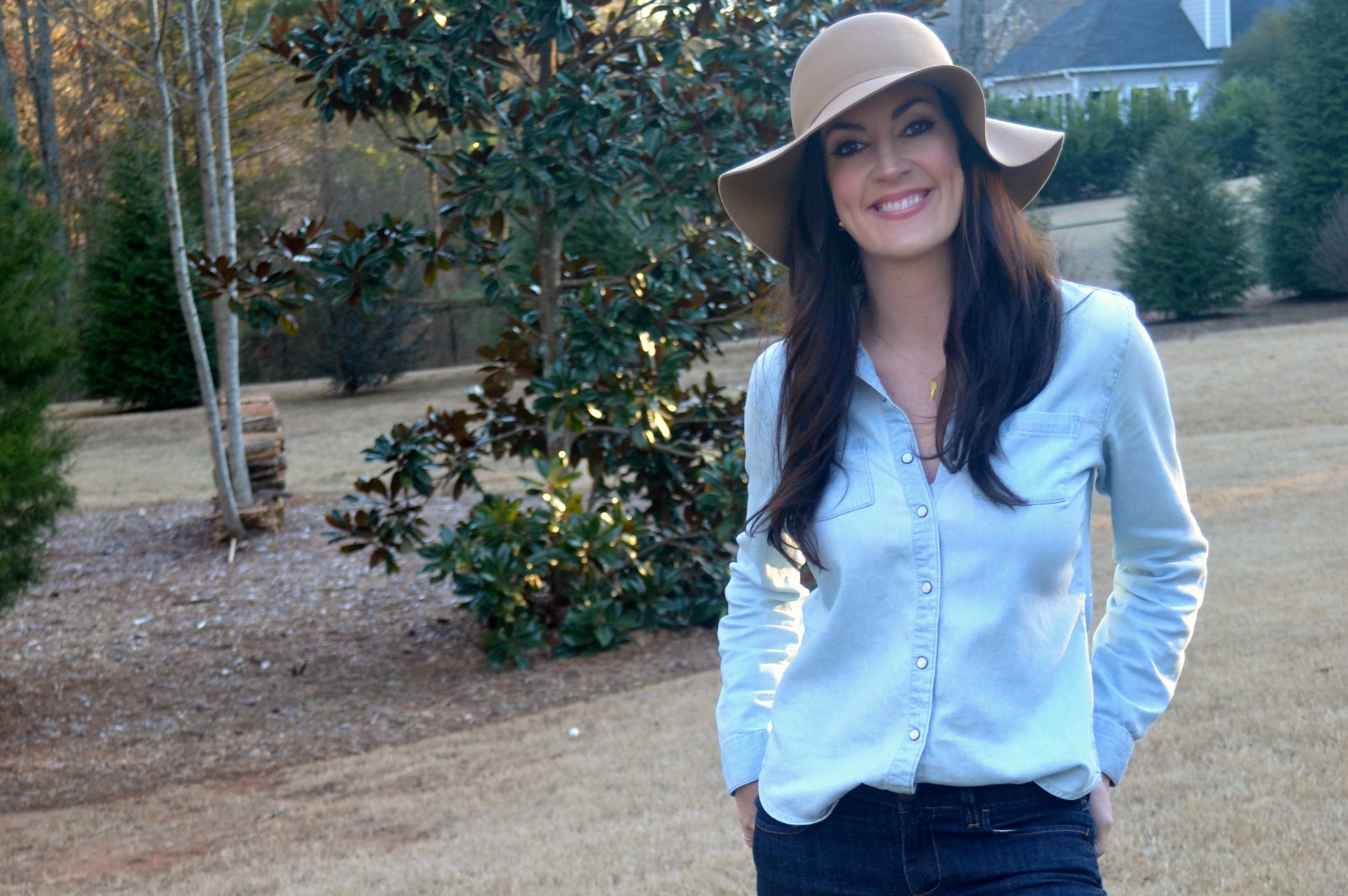 floppy hat