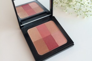 Bobbi Brown Brightening Cheek Brick