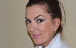 best-beauty-blog-colored-eye-liner-purple