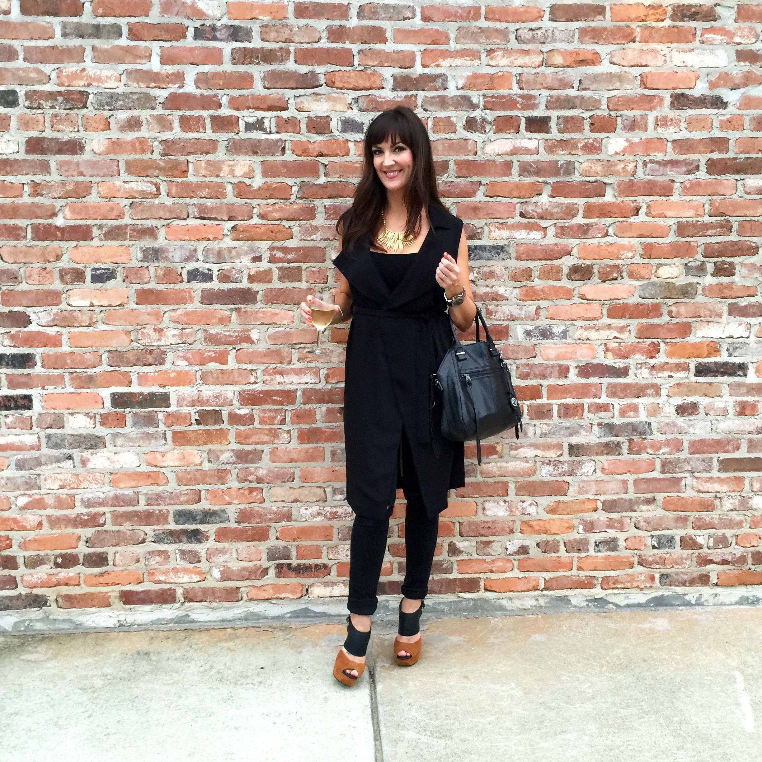 The Must Have Wardrobe Piece For Fall : The Sleeveless Duster