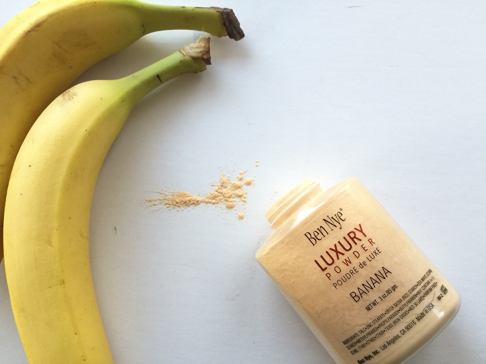 Ben Nye Banana Powder Makeup S