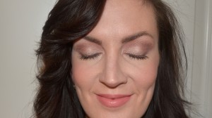 lady-gaga-oscar-inspired-makeup