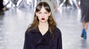 fall-2016-OXBLOOD-lips-trend-mary-katrantzou