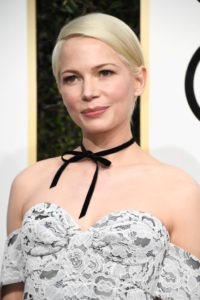 Michelle-Williams-Golden-Globes-Makeup-2017-simple