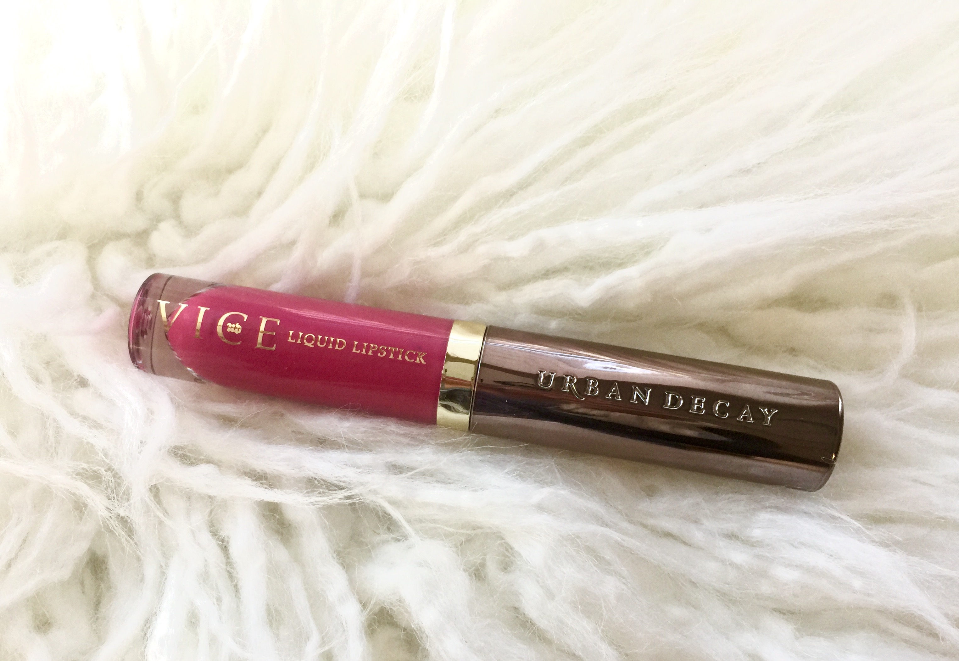 urban decay vice liquid lipstick menace tested beauty blog jennysuemakeup.com