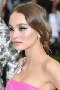 lily-depp-met-gala-2017-makeup