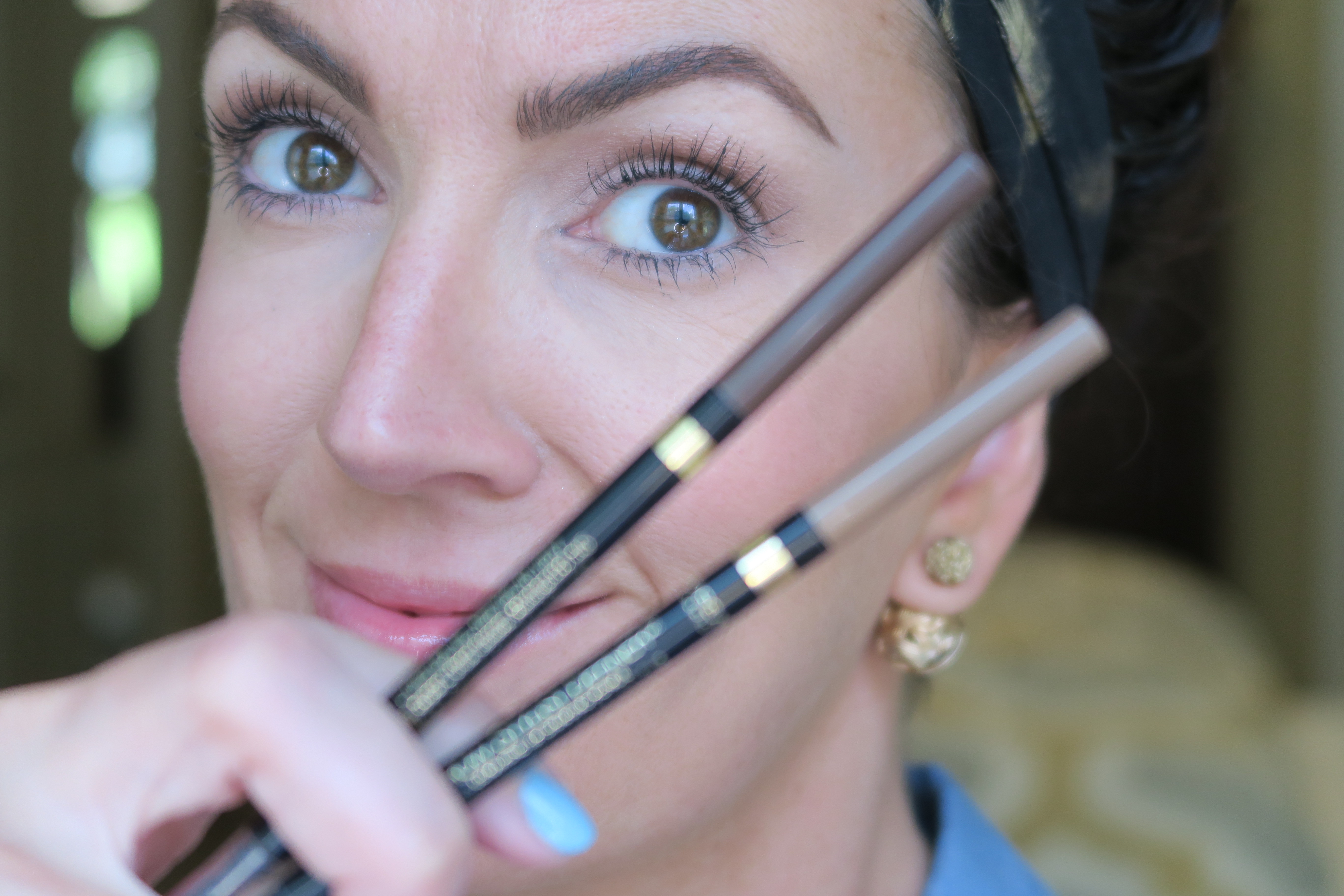 tips for filling in eyebrows beauty blogger JennySue Makeup