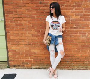 how to make a tee shirt + jeans look cool re JennySue Makeup